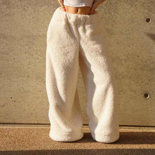 Cloudform Blanket Pants - Full Sherpa in White